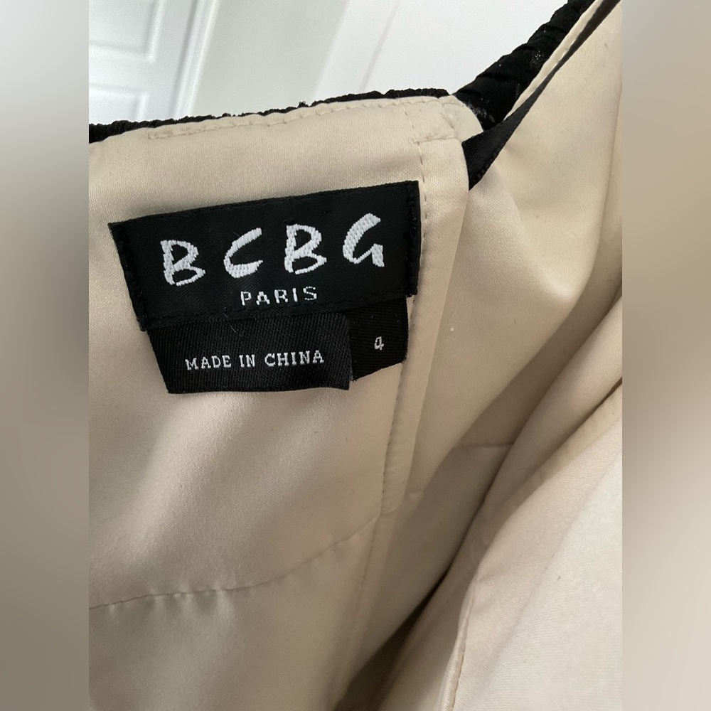 BCBG - Picture 7 of 8